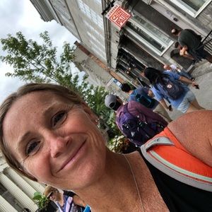 Meet your Posher, Robin